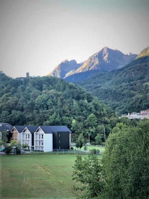 Appartement Tt Confort Au Coeur Des Montagnes Vue Sur Les Montagnes II Wifi Luz-Saint-Sauveur Luaran gambar