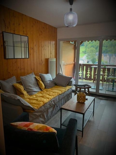 Appartement Tt Confort Au Coeur Des Montagnes Vue Sur Les Montagnes II Wifi Luz-Saint-Sauveur Luaran gambar