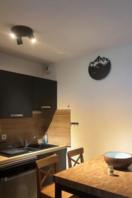 Appartement Tt Confort Au Coeur Des Montagnes Vue Sur Les Montagnes II Wifi Luz-Saint-Sauveur Luaran gambar